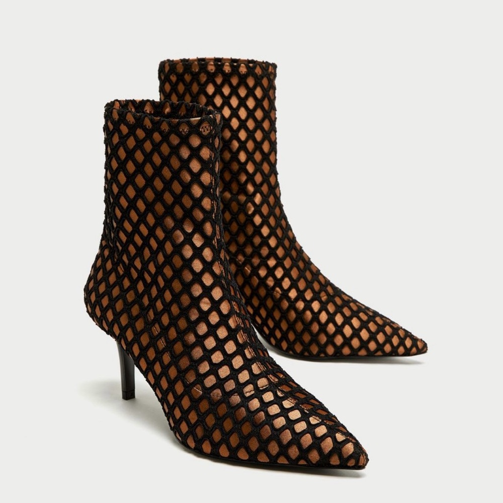 ZARA black/copper ankle boots/heels
